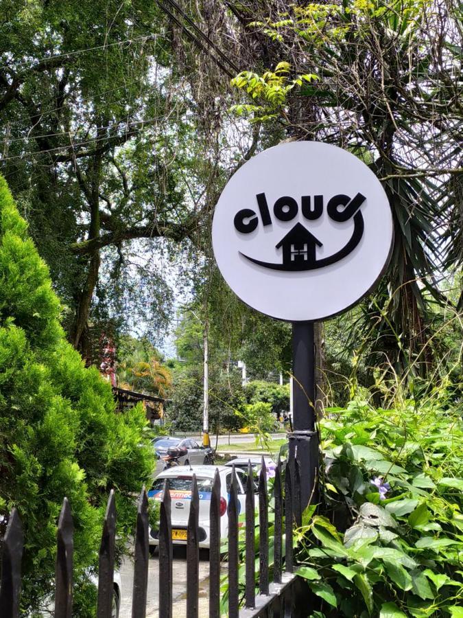 ميديلين Cloud9 Hostel المظهر الخارجي الصورة